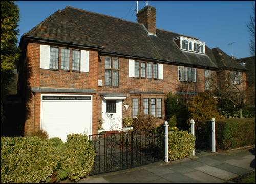 29 Middleway